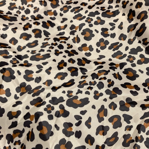 Leopard Print Reusable Folding Shopping Bag - Picture 2 of 5